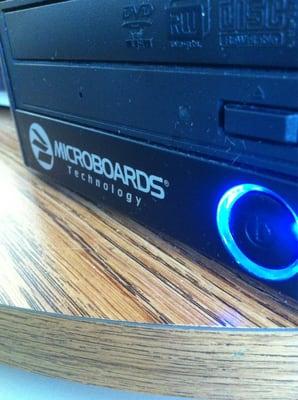 DVD and CD duplicator