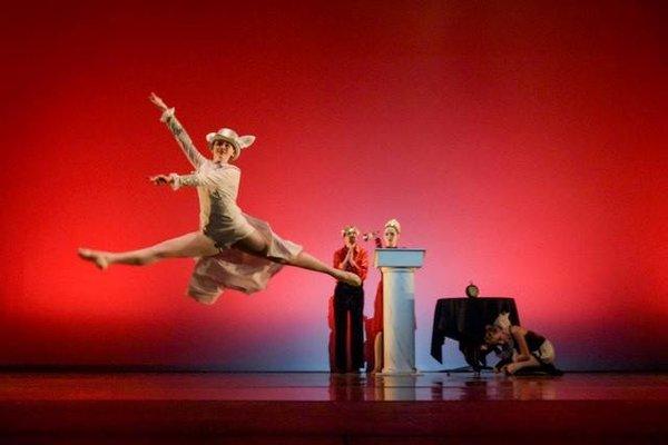 Alice in Wonderland (2017)
(Credit - Burzon, K.)