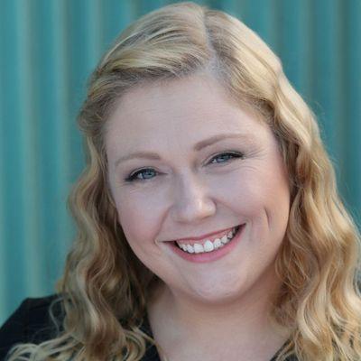 Hi! I am Jess, and I want to be your mobile massage therapist!