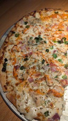 Buffalo chicken pizza