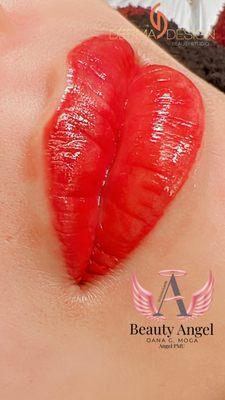 Lip Blush permanent makeup tatoo