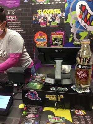 Cudahy cookie plug location is great! This woman was SO NICE!