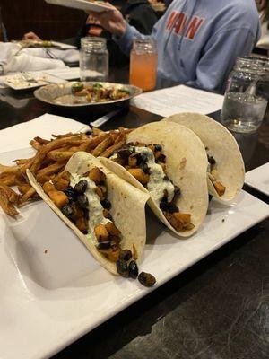 The Mason Jar Tavern