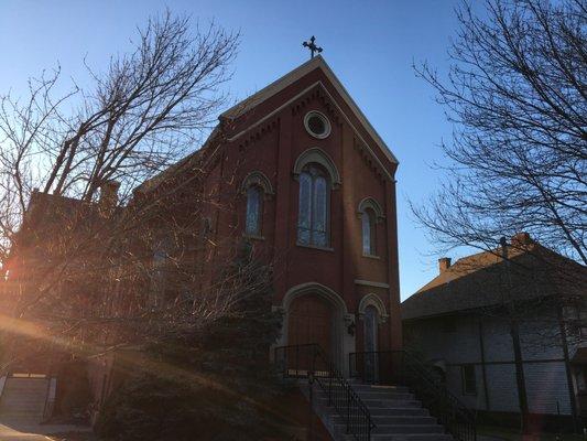 On Lincoln Park in Tremont