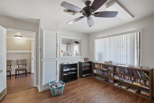 Friendly Village of Arlington