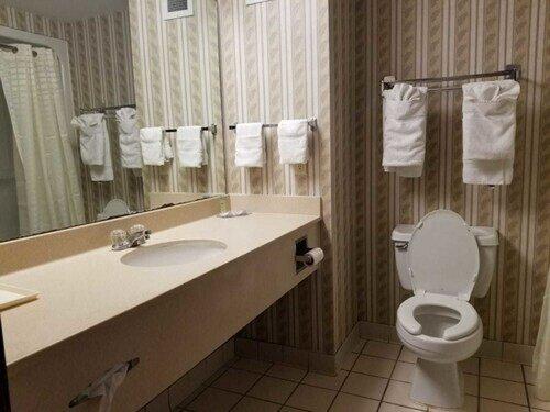 FairBridge Inn & Suites - Muskogee