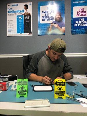 Hot tech phone - buy/sell/services