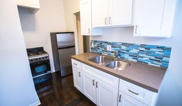 Beachwood Tower - brand new kitchen