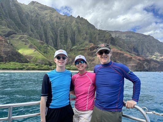 Family photo on Catamaran !