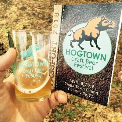 Real glass (!) and nice passport to track beer tastings in.