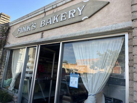 Fink's Bakery