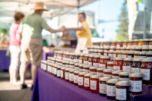 Kaweah Health Farmers Market On Akers