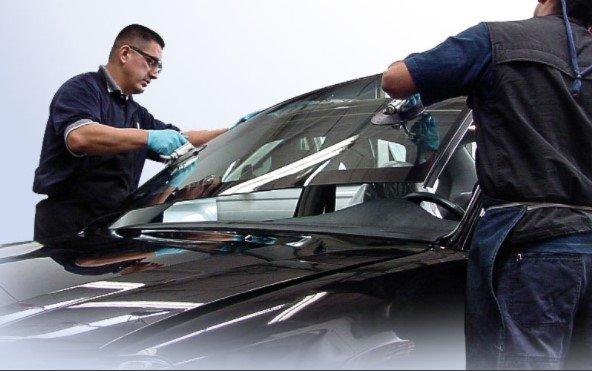 Date Palm Auto Glass Shop