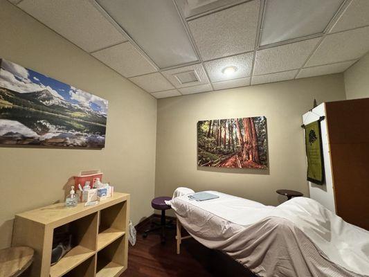 Zhou's Acupuncture, Pain Management & Wellness Clinic