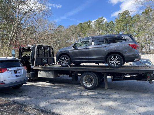 Volanta Towing & Transport