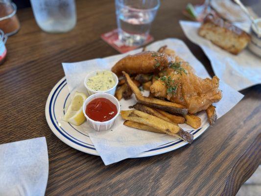 Mr. Fish Chips & Chowder