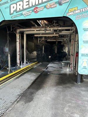 Does this even need a description?!?!?!!! Gross!