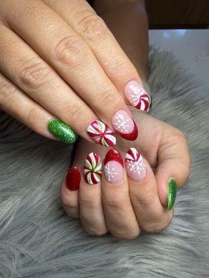 Golden File Nail Spa