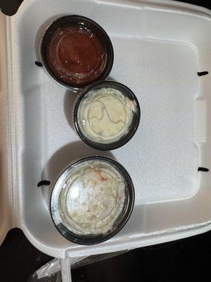 Slaw/tartar sauce/cocktail sauce