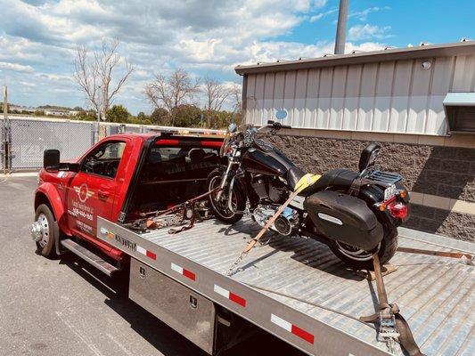 Fuegos Towing Services