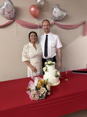 Simple bridal makeup .