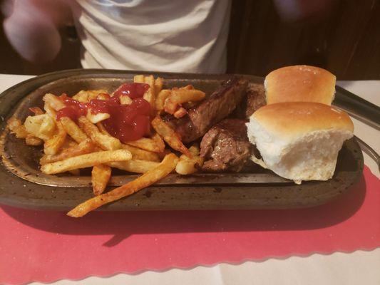 Svilar's Bar & Dining Room