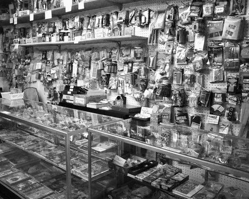 Busseys Comic and Magic Shop