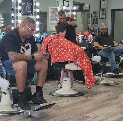 All Pro's Barbershop