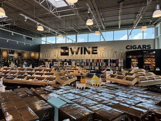 Wall to Wall Wine & Spirits