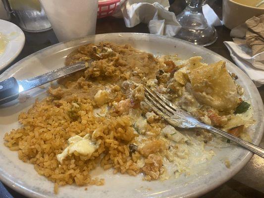 Beans were dry and old, food cold, forgot the spinach and only had 6 tiny crawfish tails. Nope. Rice OK.