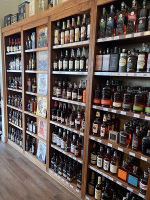 Single Barrel Liquor and Bar