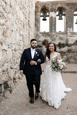 Hair by Kim. Makeup by Ysabelle.