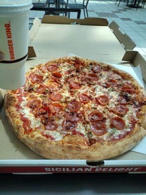 Burger King has the coke freestyle machine so i can drink a mellow yellow zero with my pizza