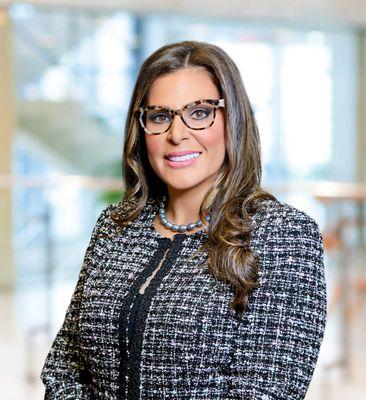 Founder & Principal Attorney Elizabeth Rozin-Golinder