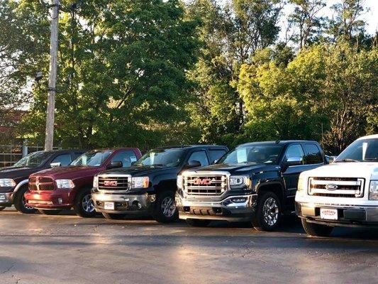 Stargateautomurfreesboro.comWe have a variety of cars, trucks, and SUVs!