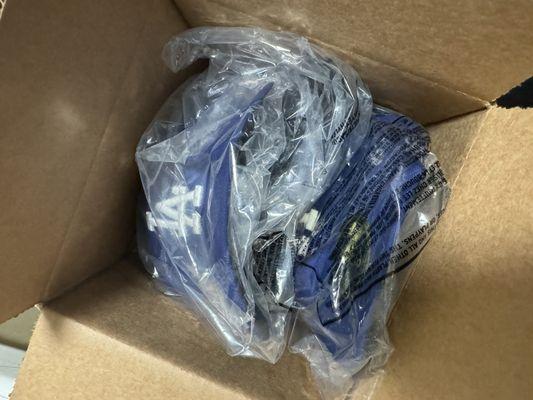 These are Dodger 2024 World Series cap that are the wrong size I'm having trouble returning.