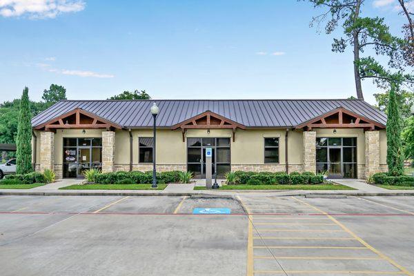 Property Available for Lease at 2318 Lake Road! Visit www.3rdgd.com for more details.