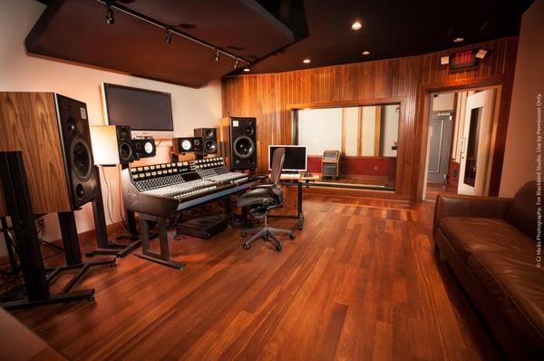 Blackbird Studio