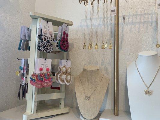 Awesome Jewry finds here!