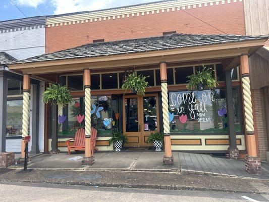 Southern Hairitage Salon & Company