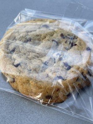 Chocolate chip cookie