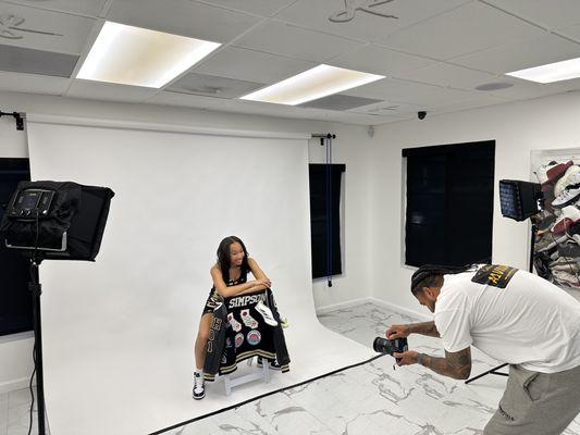 Track themed graduation photo shoot