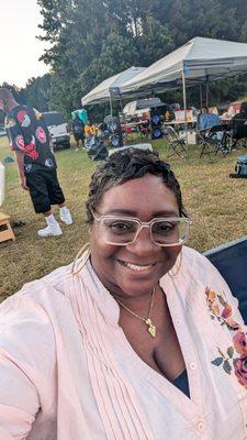 Hello my name is Vonnda and I'm in search of a kind loving family that's in need to a have kind, loving and caring Nanny.