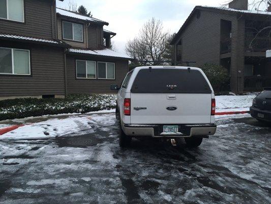 Non stop illegal parking blocking tenants in!