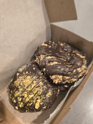 Chocolate Coconut and the Dubai Chocolate Preztel