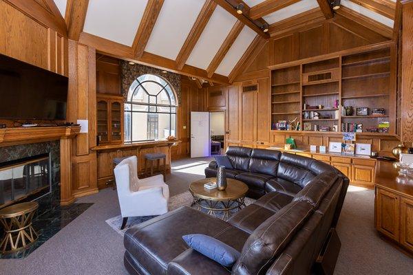 Manifest Recovery Centers