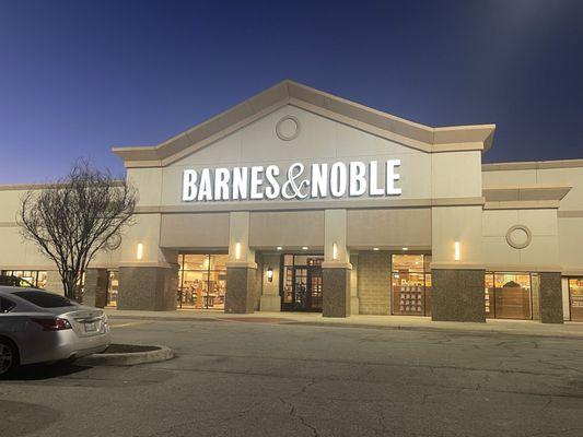 Barnes & Noble Booksellers