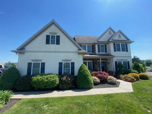 Power Play Pressure Washing