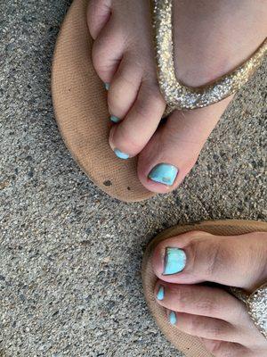 Nail polish clumping, my sisters nail polish clumping as well and the hair from someone else on the chair my daughter sat on. Unsanitary.