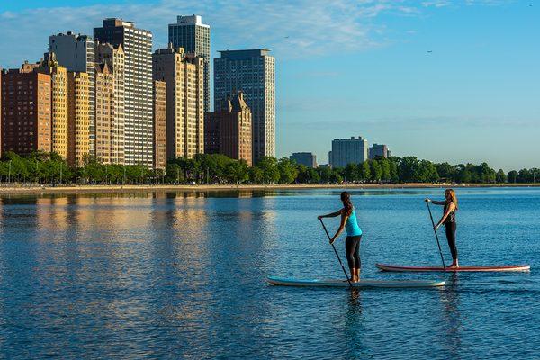 SUP at Oak Street Beach